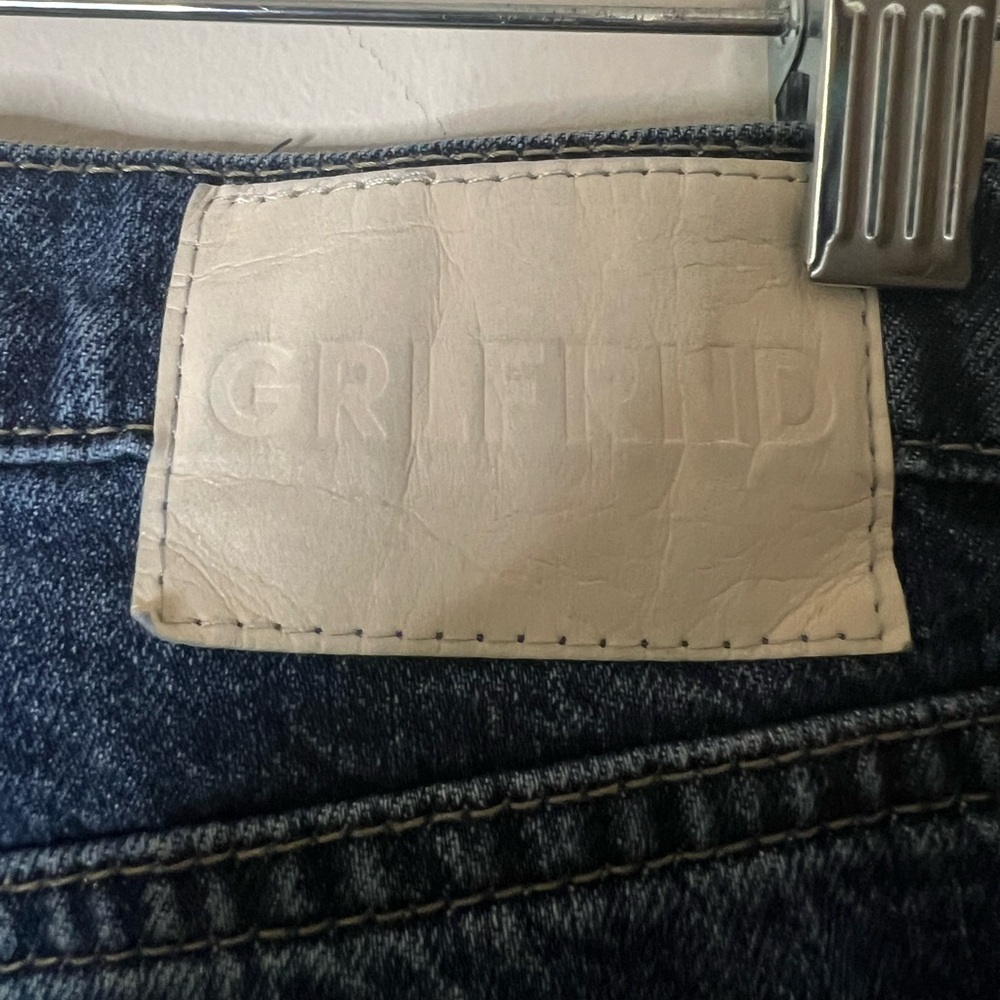 GRLFRND the Bella Jeans - Picture 2 of 7